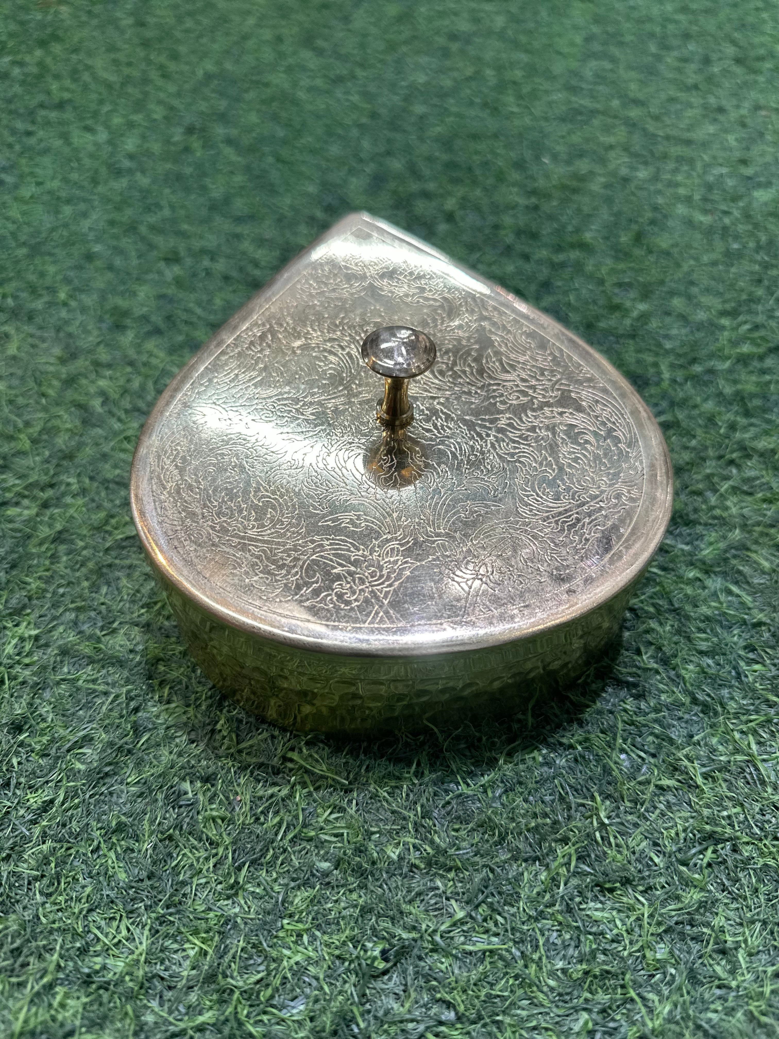 LIME Pure LEAF SHAPE Brass Masala Box Set with Brass Spoon Container Hammered