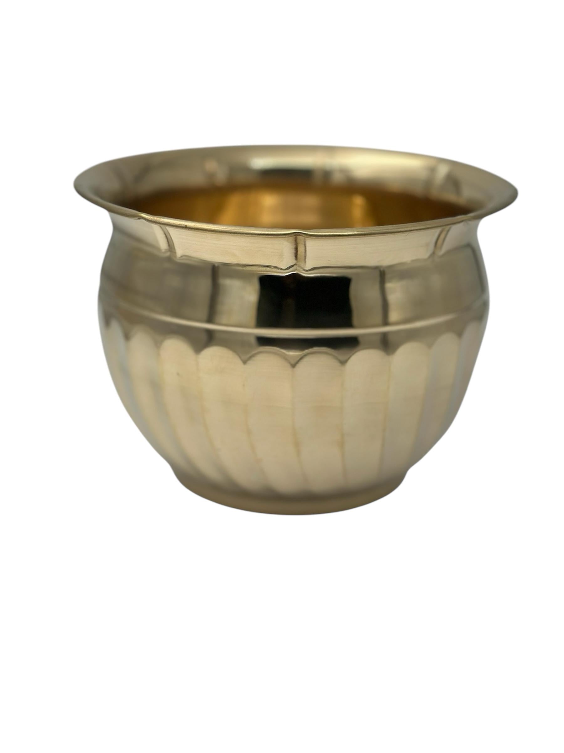 LIME Brass Planters for Indoor Plants - Antiqued Brass Vase Metal Planters for Living Room - Golden Pots for Indoor Plants - Design with Curved Base Accent Home Decorative