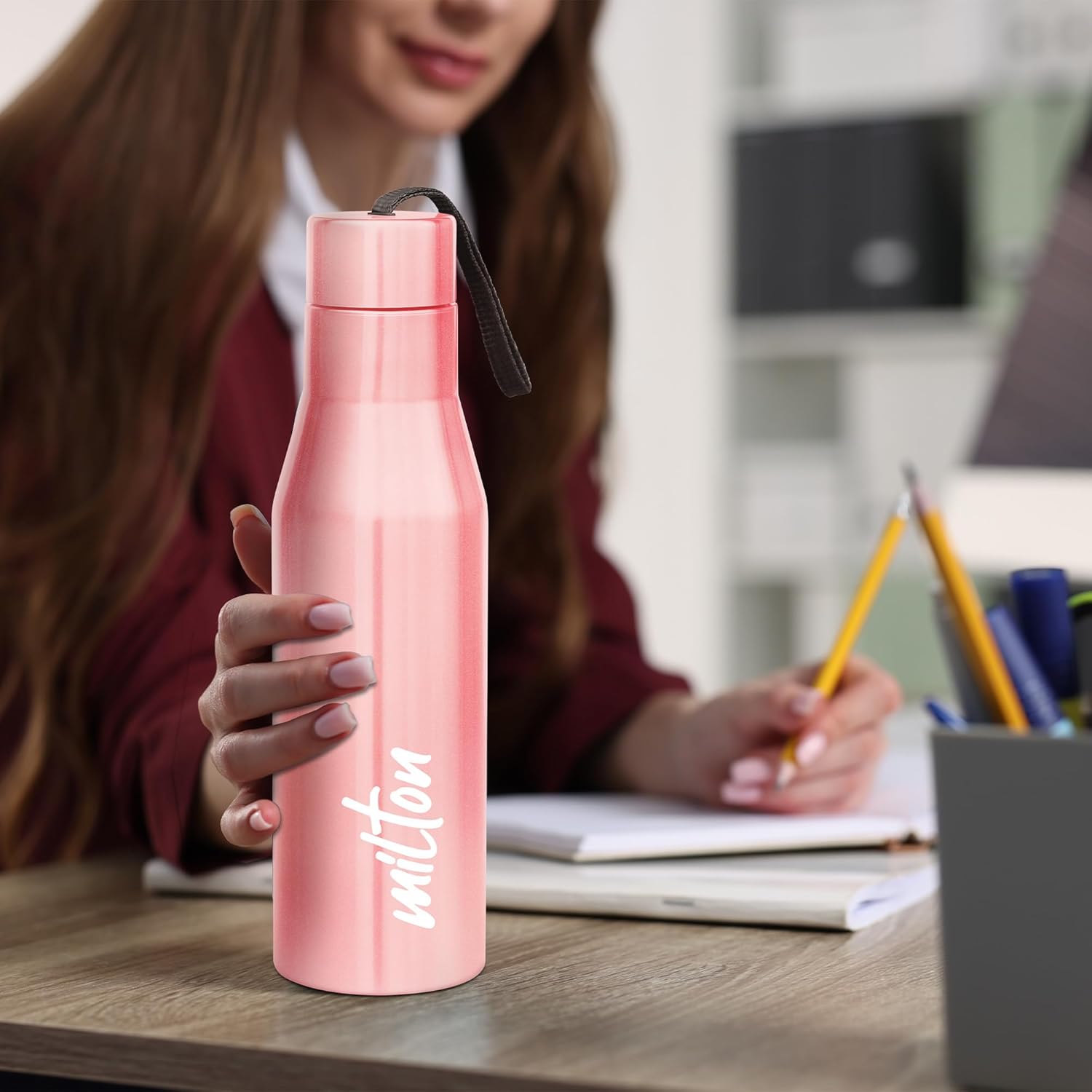 MILTON Super 1000 Stainless Steel Water Bottle, 1000 ml Water Bottles, Single Walled, Leak-Proof, Rust-Free Steel Bottle, Easy Grip, Easy to Carry, Travel Bottle,